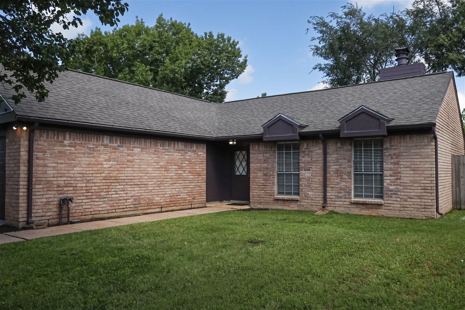 Real estate property located at 3410 Heatherock, Fort Bend, Sugar Land, TX, US