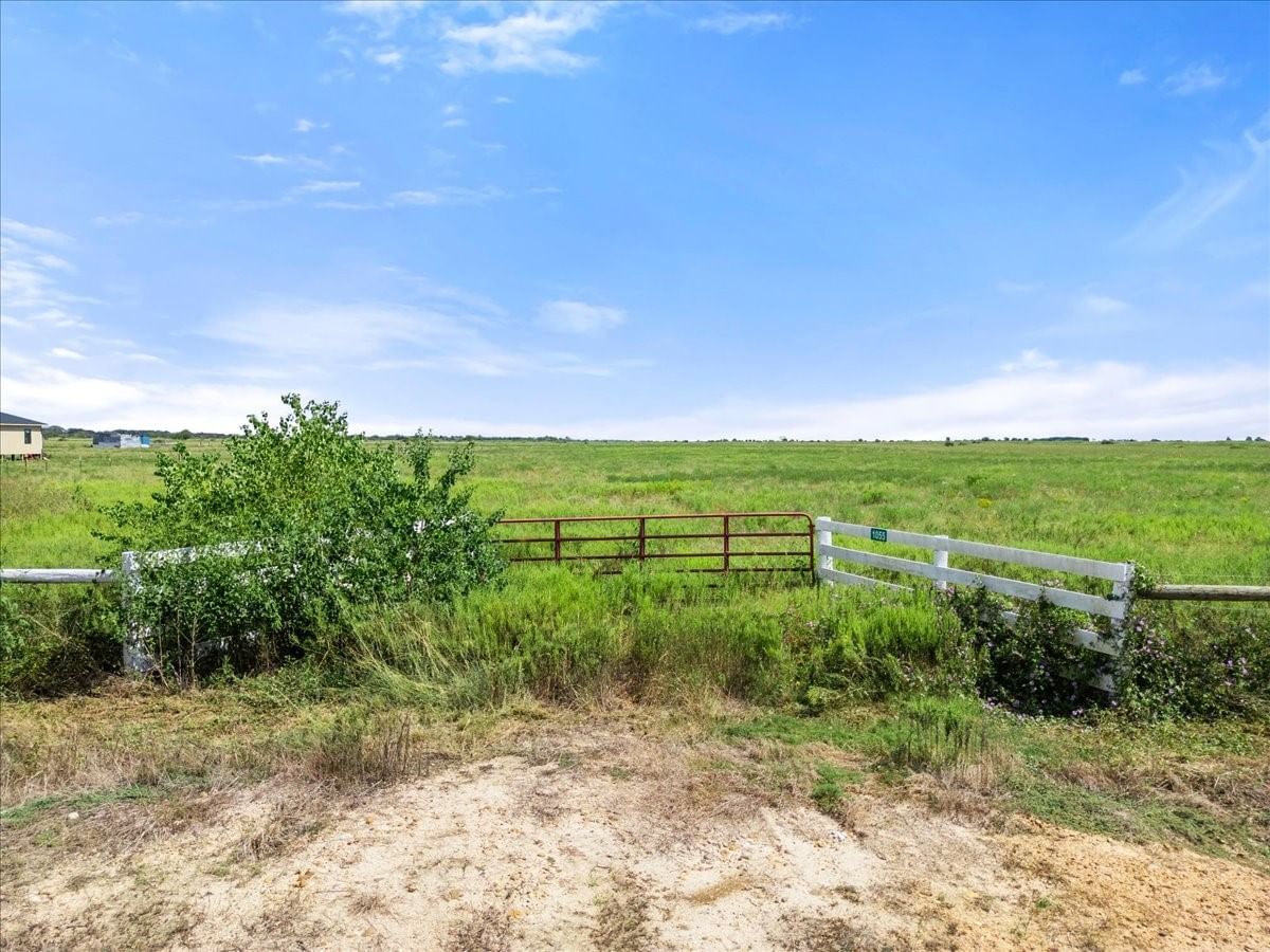 Real estate property located at TBD CR 141, Colorado, A-285 - I & GN RR, Rock Island, TX, US