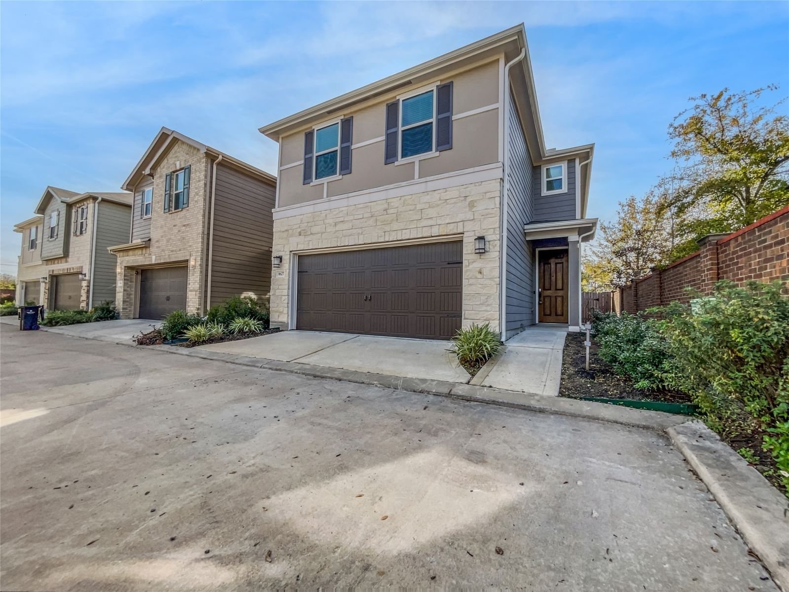 Real estate property located at 8627 Cedar Plains, Harris, Villas/Cedar Brook, Houston, TX, US