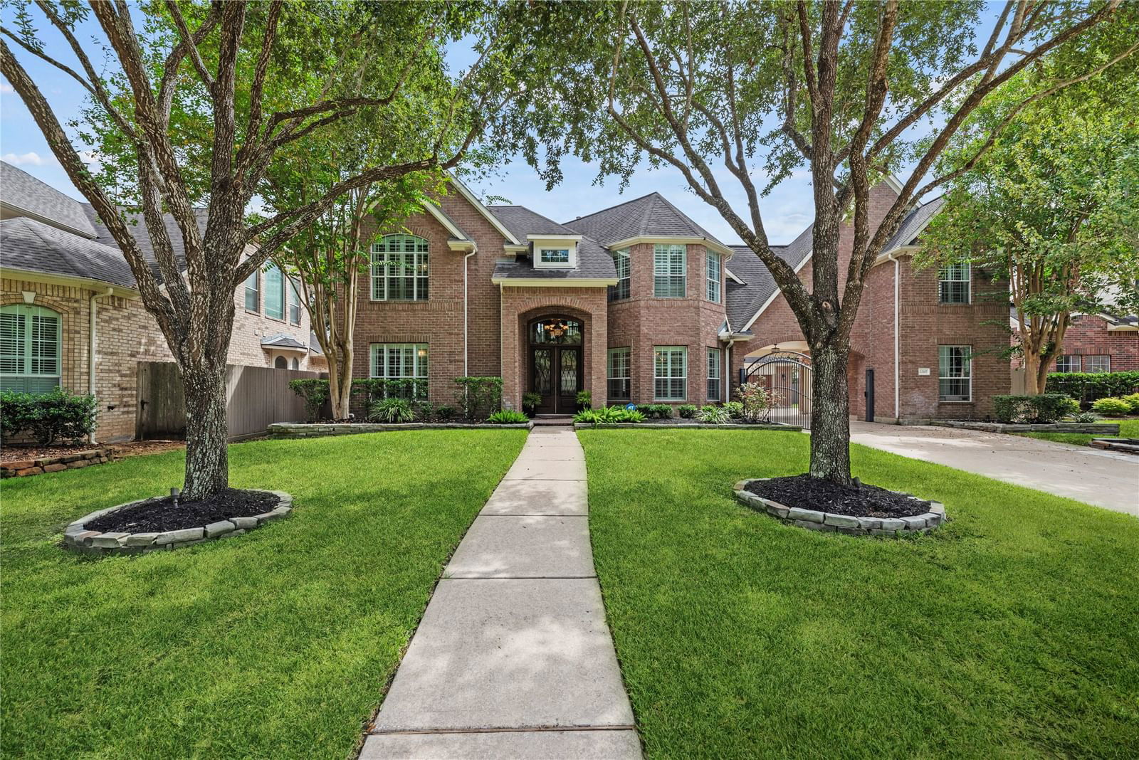 Real estate property located at 22107 Laurel Terrace, Fort Bend, Grand Lakes Ph Two, Katy, TX, US