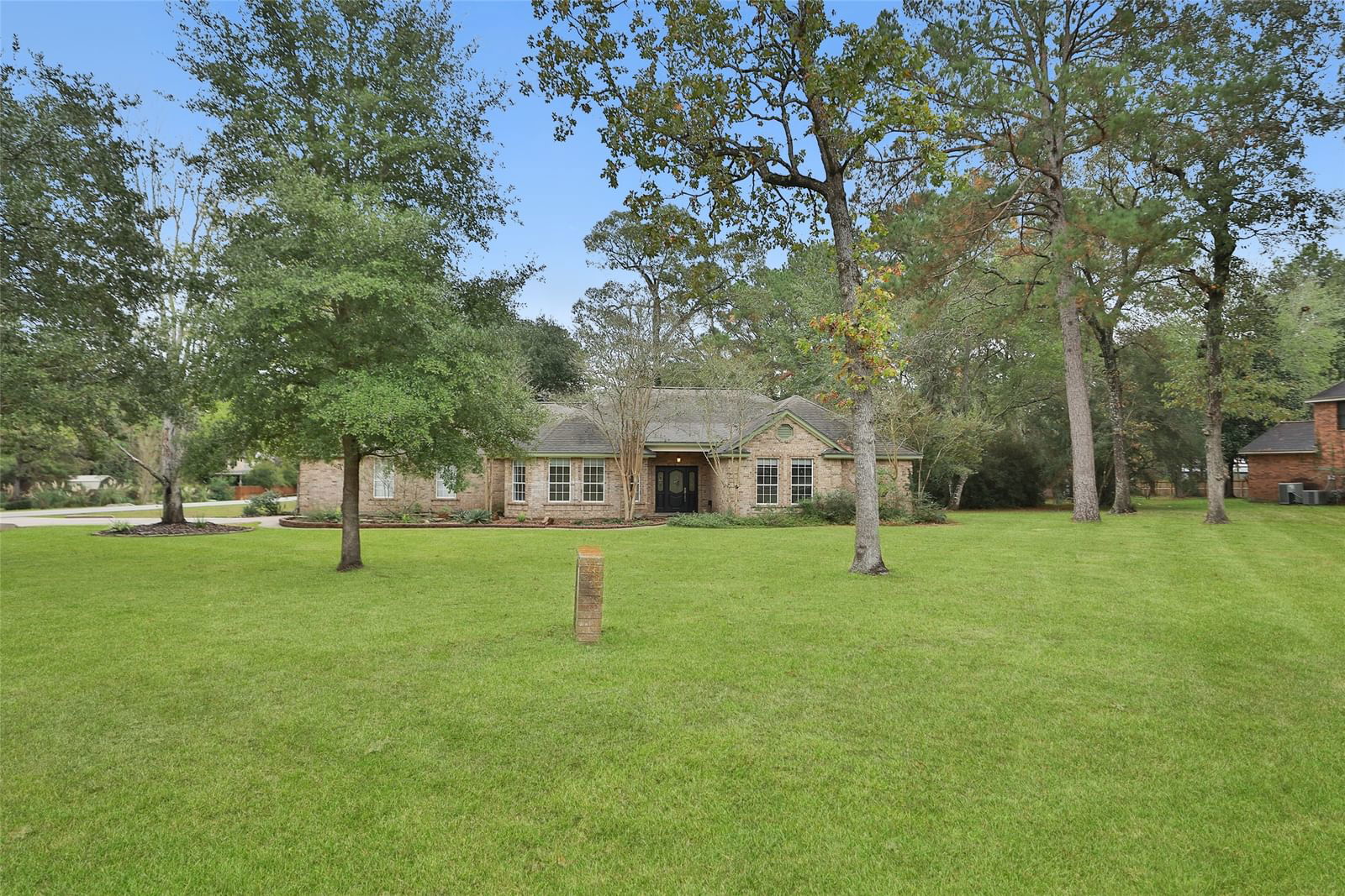 Real estate property located at 2303 Timberbranch, Montgomery, Timbergreen, Magnolia, TX, US