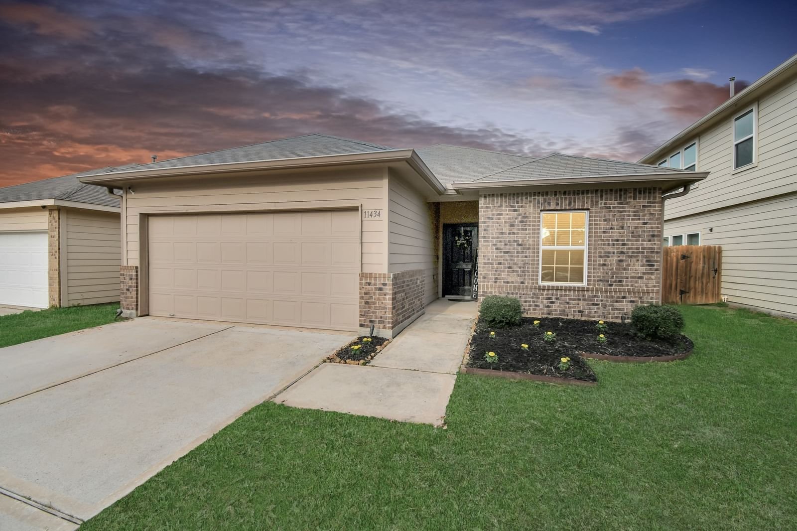 Real estate property located at 11434 Northam, Harris, Ashford Place, Tomball, TX, US
