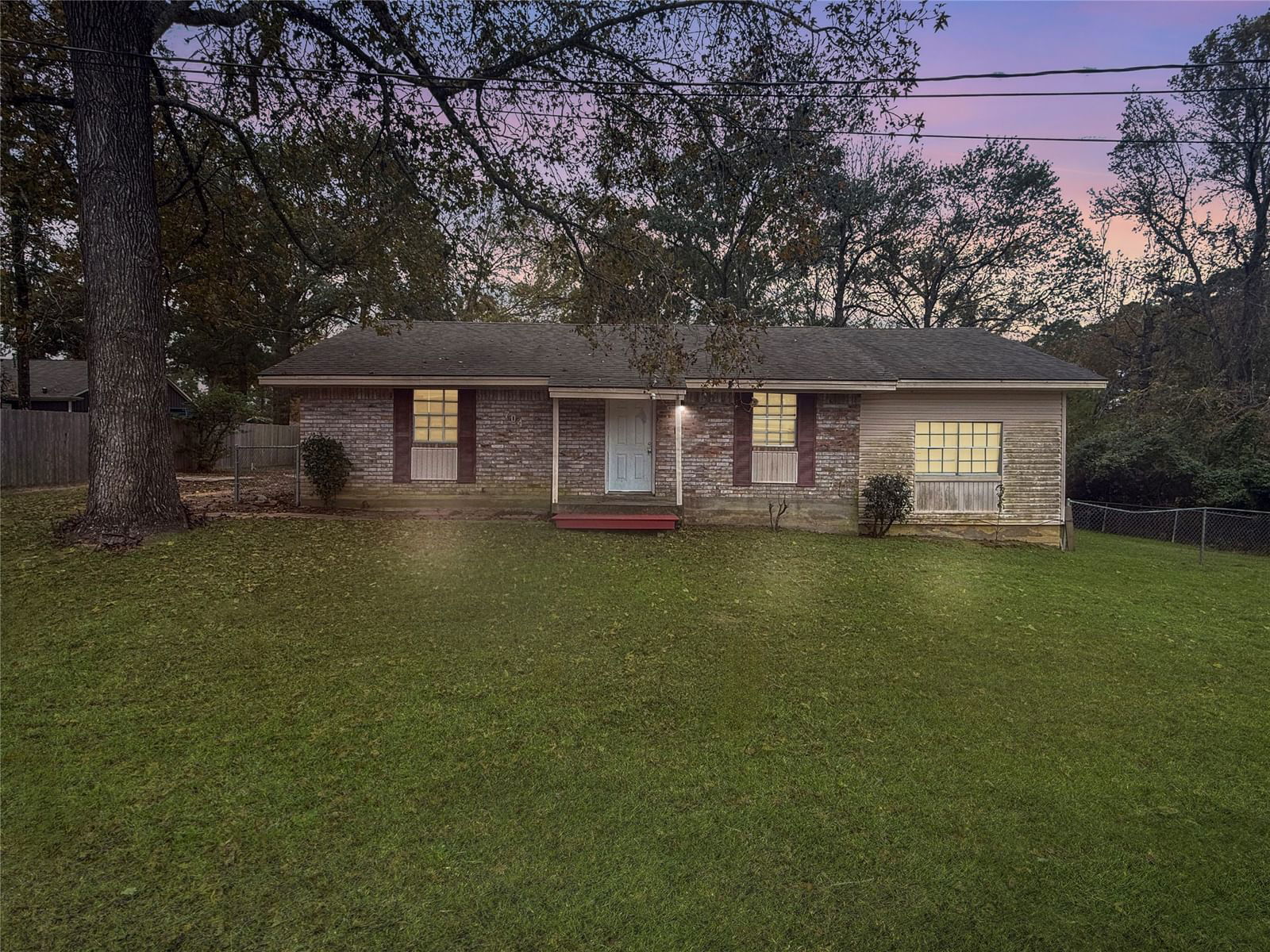 Real estate property located at 704 Natchez River, Montgomery, Lake Conroe Forest, Conroe, TX, US