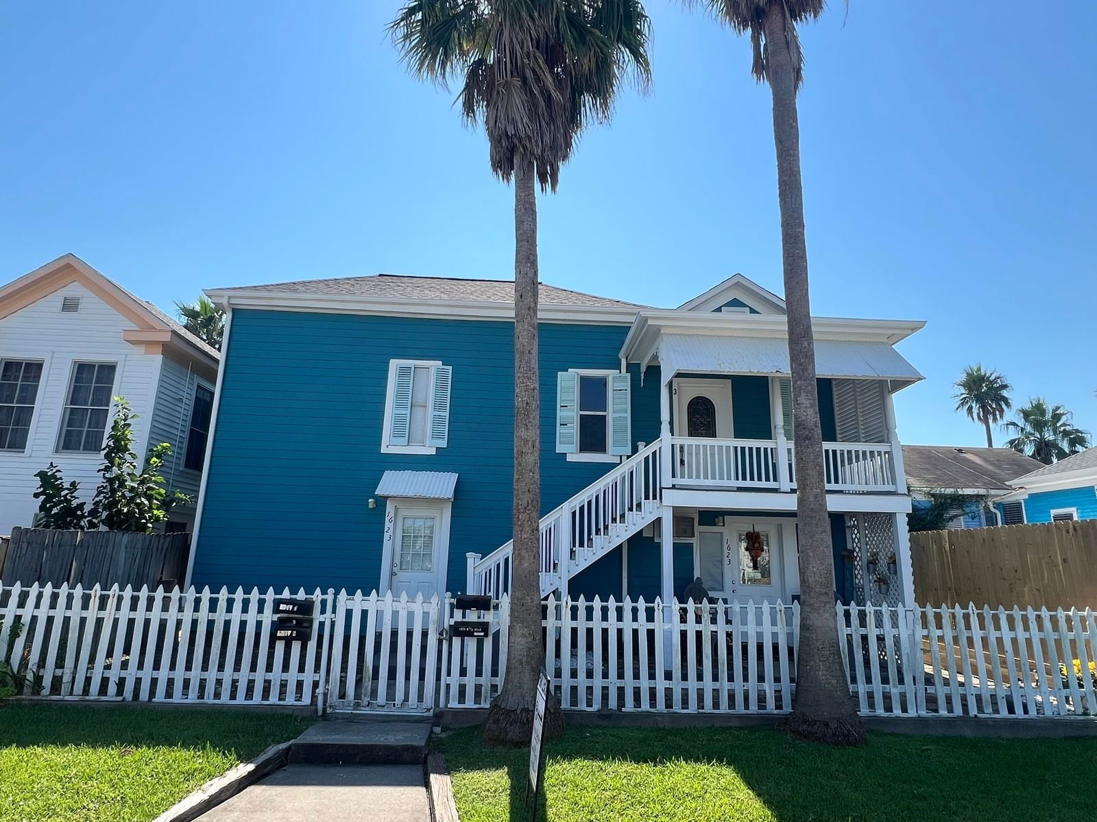 Real estate property located at 1623 Avenue N 1/2, Galveston, Galveston Outlots, Galveston, TX, US