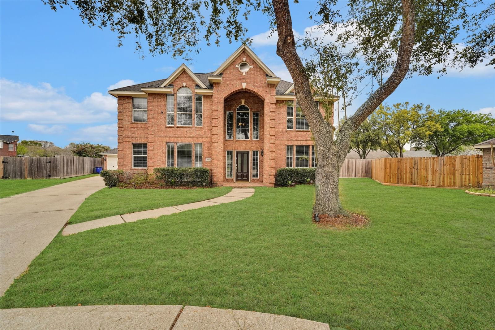 Real estate property located at 824 Courtland, Galveston, Oakcrest Manor Sec 1 98, League City, TX, US