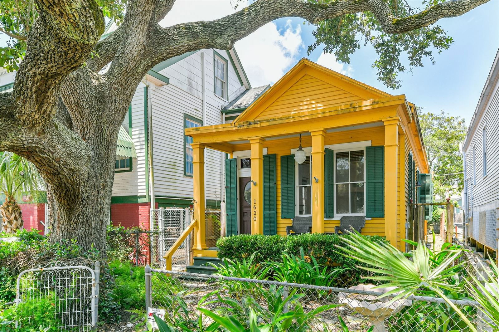 Real estate property located at 1620 Avenue L, Galveston, Galveston Townsite, Galveston, TX, US