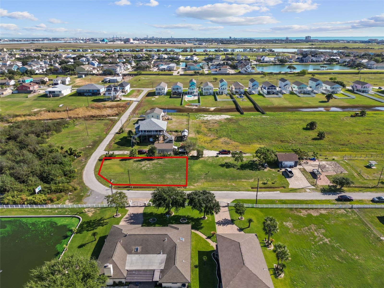 Real estate property located at LOT 2 105th Street, Galveston, David Martinez, Jr. Estates, Galveston, TX, US