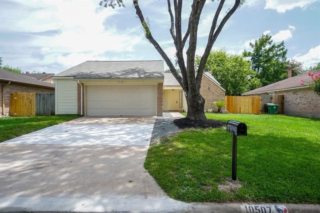 Real estate property located at 10507 Eagle Glen, Harris, Westbranch Sec 01, Houston, TX, US