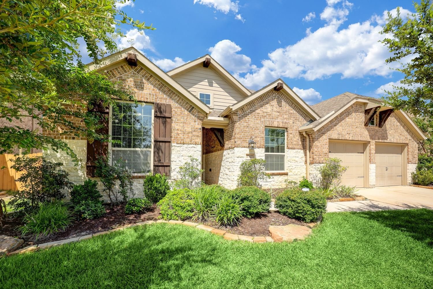Real estate property located at 27827 Harmony Branch, Montgomery, Spring, TX, US