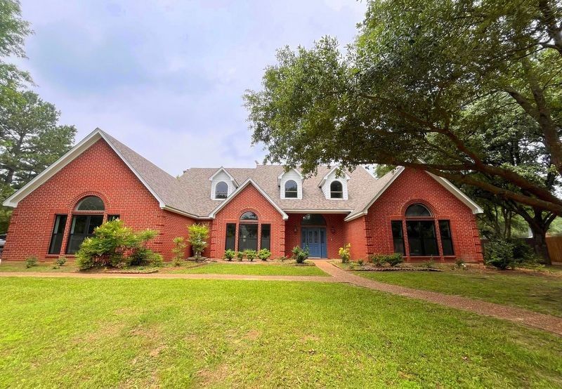 Real estate property located at 401 Aspen Bend, Houston, Enchanted Estates, Crockett, TX, US