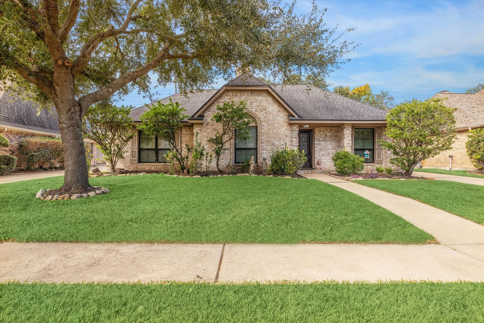 Real estate property located at 8806 Chelsworth, Fort Bend, Providence, Houston, TX, US