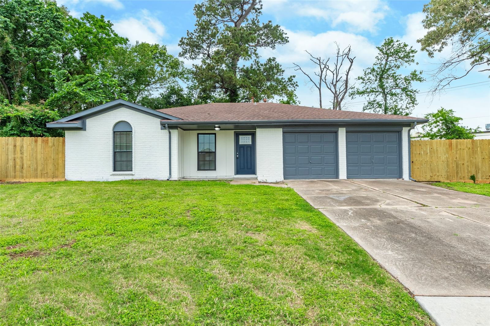 Real estate property located at 847 Rockbrook, Harris, Channelwood Sec 03, Houston, TX, US