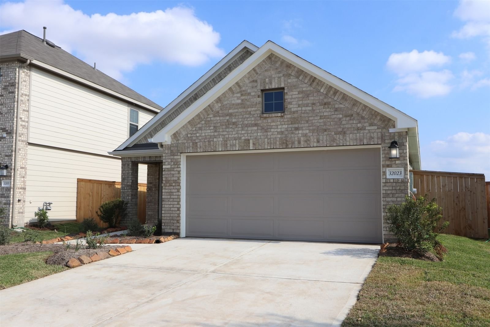 Real estate property located at 32023 Brilliant Sun, Fort Bend, Summerview, Fulshear, TX, US