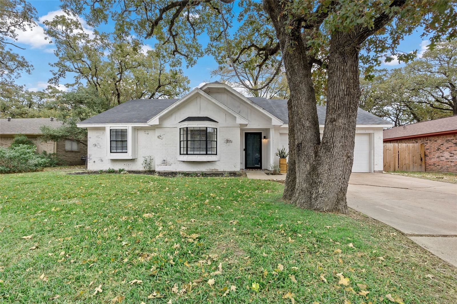 Real estate property located at 3103 Forestwood, Brazos, Villa Forest Ph 02, Bryan, TX, US