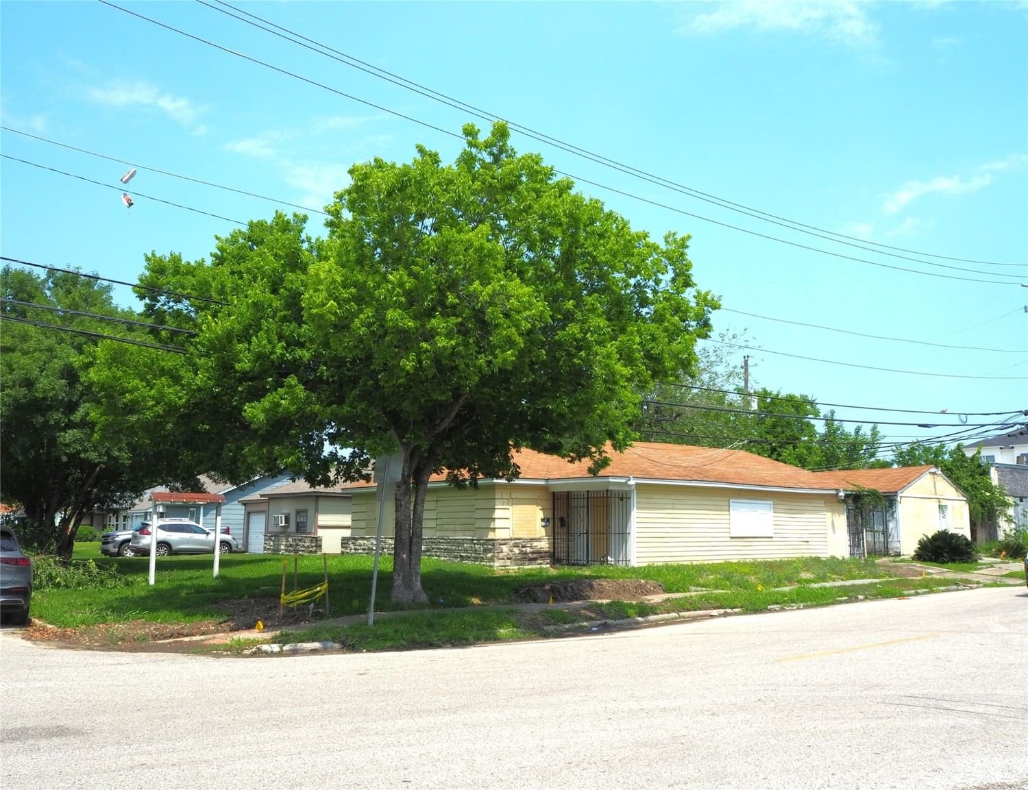 Real estate property located at 3551 Tampa, Harris, Terrace Oaks, Houston, TX, US