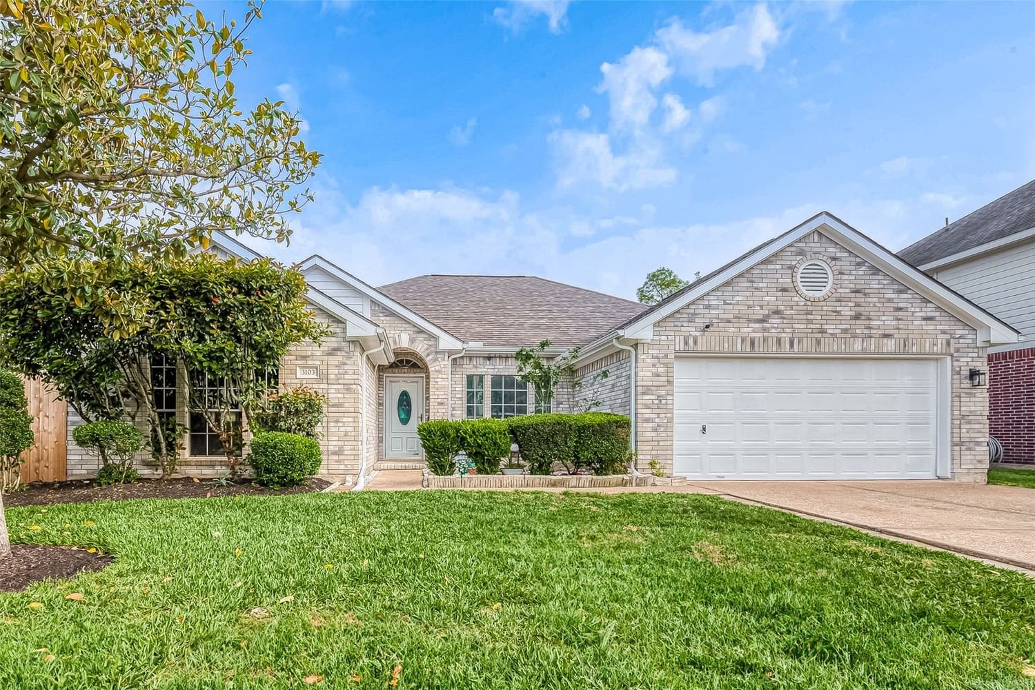 Real estate property located at 3103 Gatesbury North Drive, Harris, Clayton Oaks, Houston, TX, US