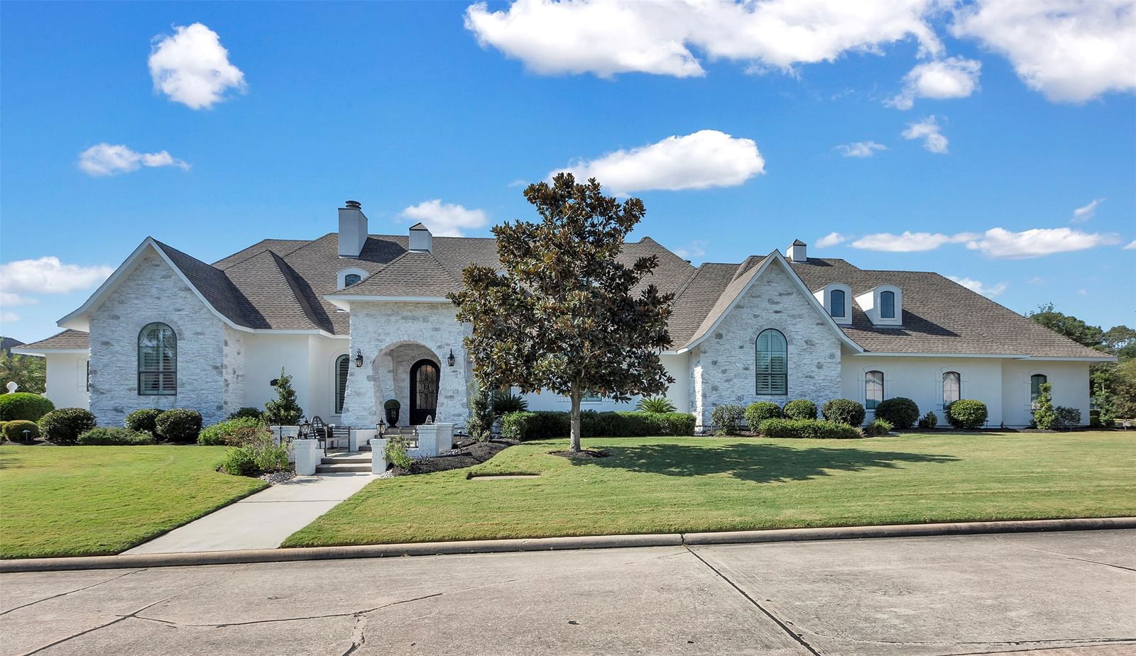 Real estate property located at 26 Cloverdale, Montgomery, Bentwater, Montgomery, TX, US