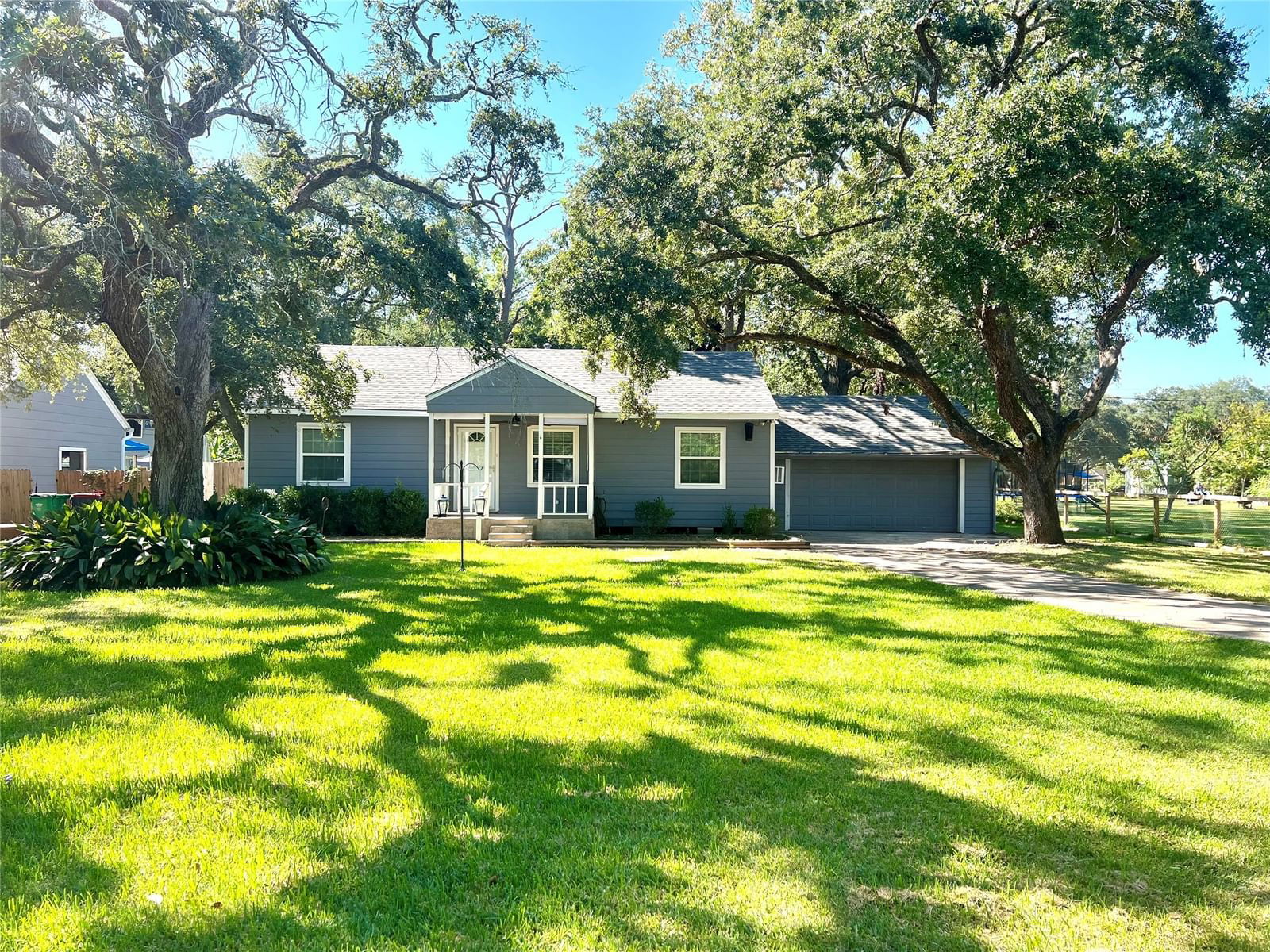 Real estate property located at 1501 Wright, Harris, Danubina Acres, Baytown, TX, US