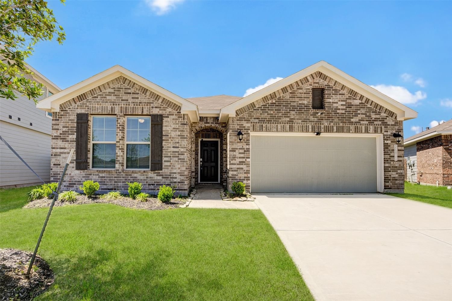 Real estate property located at 24811 Oakheath Arbor, Harris, Woodland Lks Sec 4, Houston, TX, US