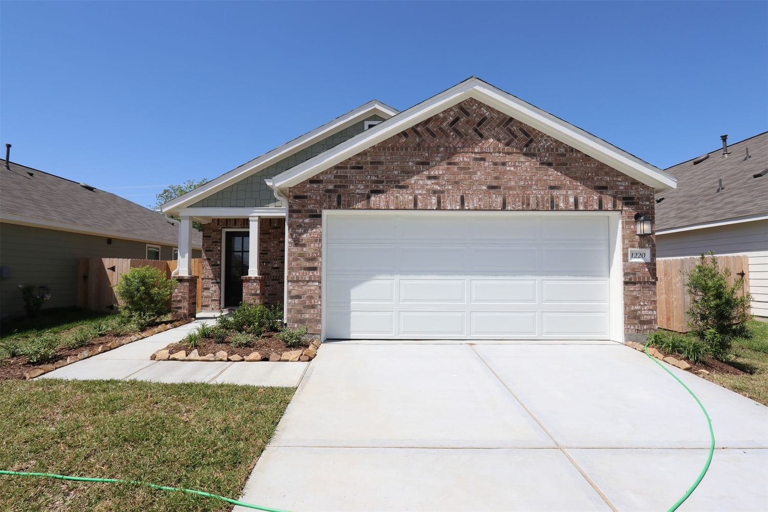 Real estate property located at 1220 Filly Creek, Brazoria, Mustang Crossing, Alvin, TX, US