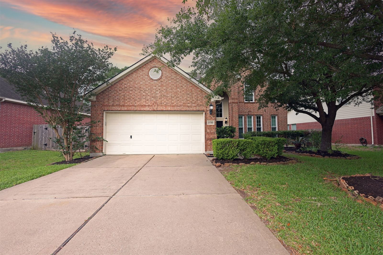 Real estate property located at 13703 Brighton Park, Harris, Summerwood Sec 17, Houston, TX, US