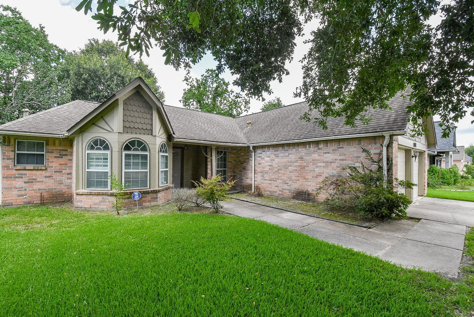 Real estate property located at 1111 Rebecca, Harris, Memorial Glen Sec 01 R/P & Ext, Humble, TX, US