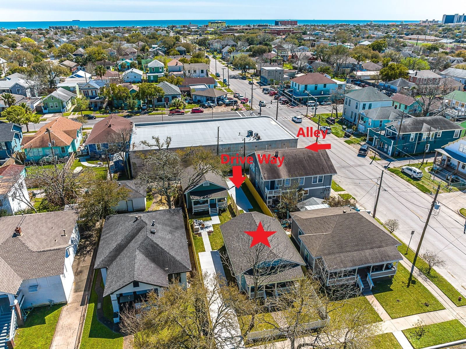 Real estate property located at 3825 Avenue N 1/2, Galveston, Galveston Outlots, Galveston, TX, US