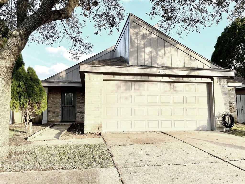 Real estate property located at 6207 Grandvale, Harris, Brays Village East Sec 01, Houston, TX, US