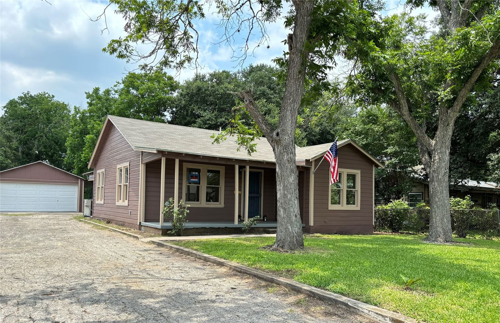 Real estate property located at 315 Humphreys, Guadalupe, Farm, Seguin, TX, US