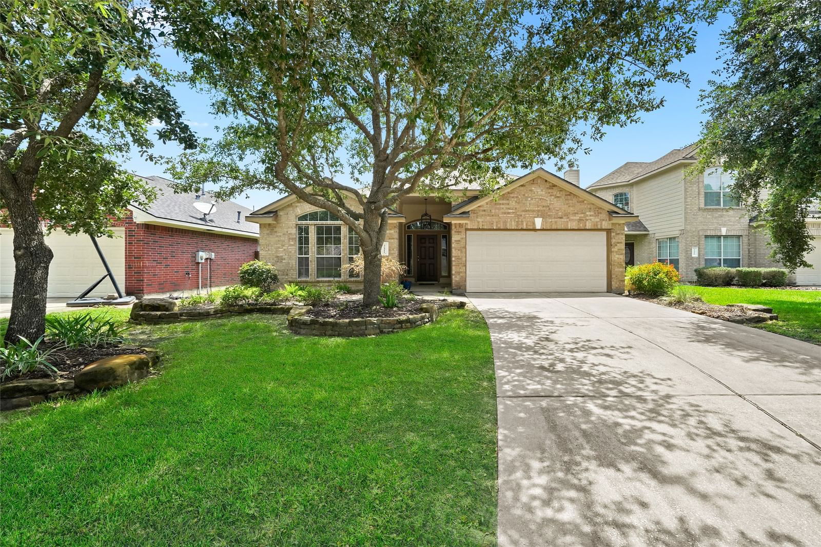 Real estate property located at 32411 Golden Oak Park, Montgomery, Imperial Oaks Park 06, Conroe, TX, US