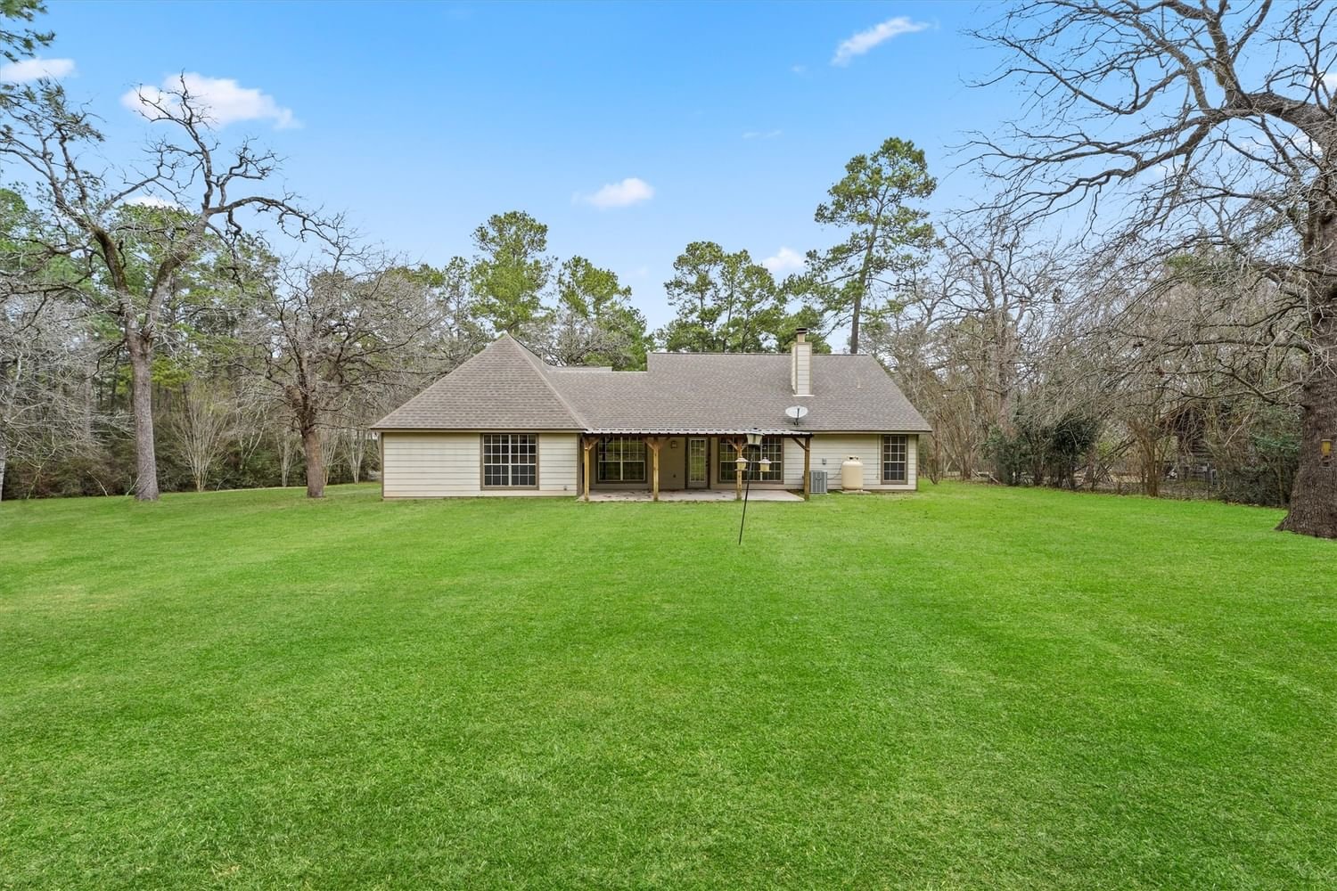 Real estate property located at 333 Ridgewood, Waller, Oak Hollow, Magnolia, TX, US