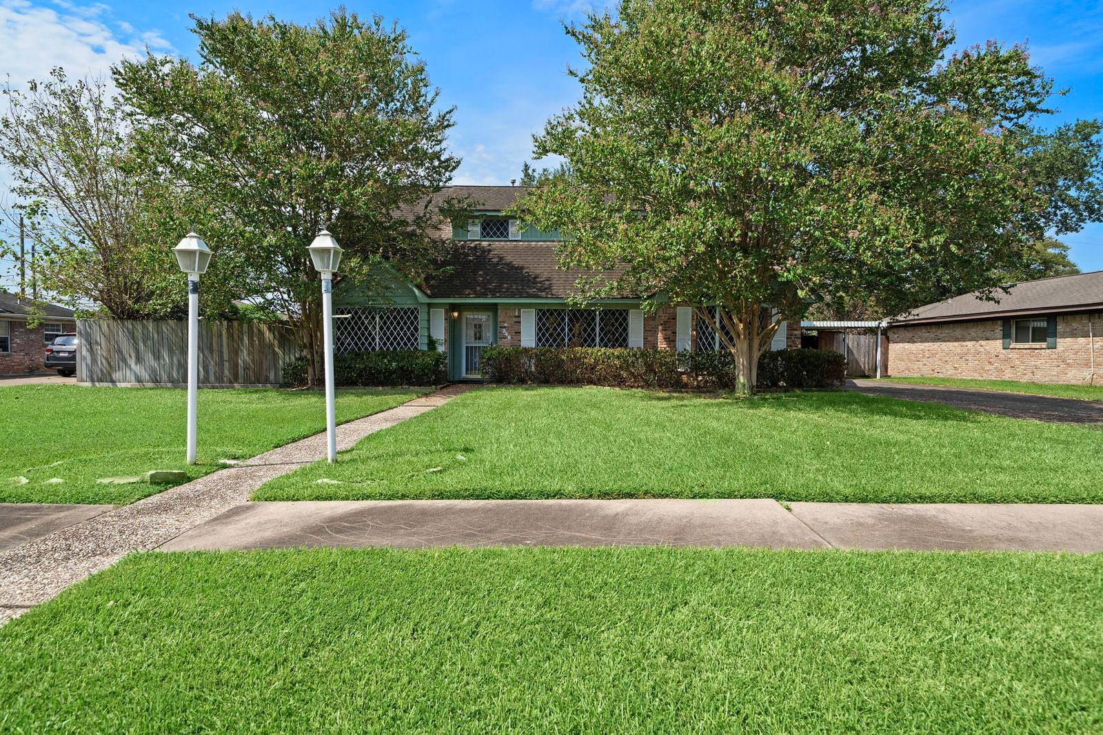 Real estate property located at 346 Kingscourt, Harris, Woodforest, Houston, TX, US