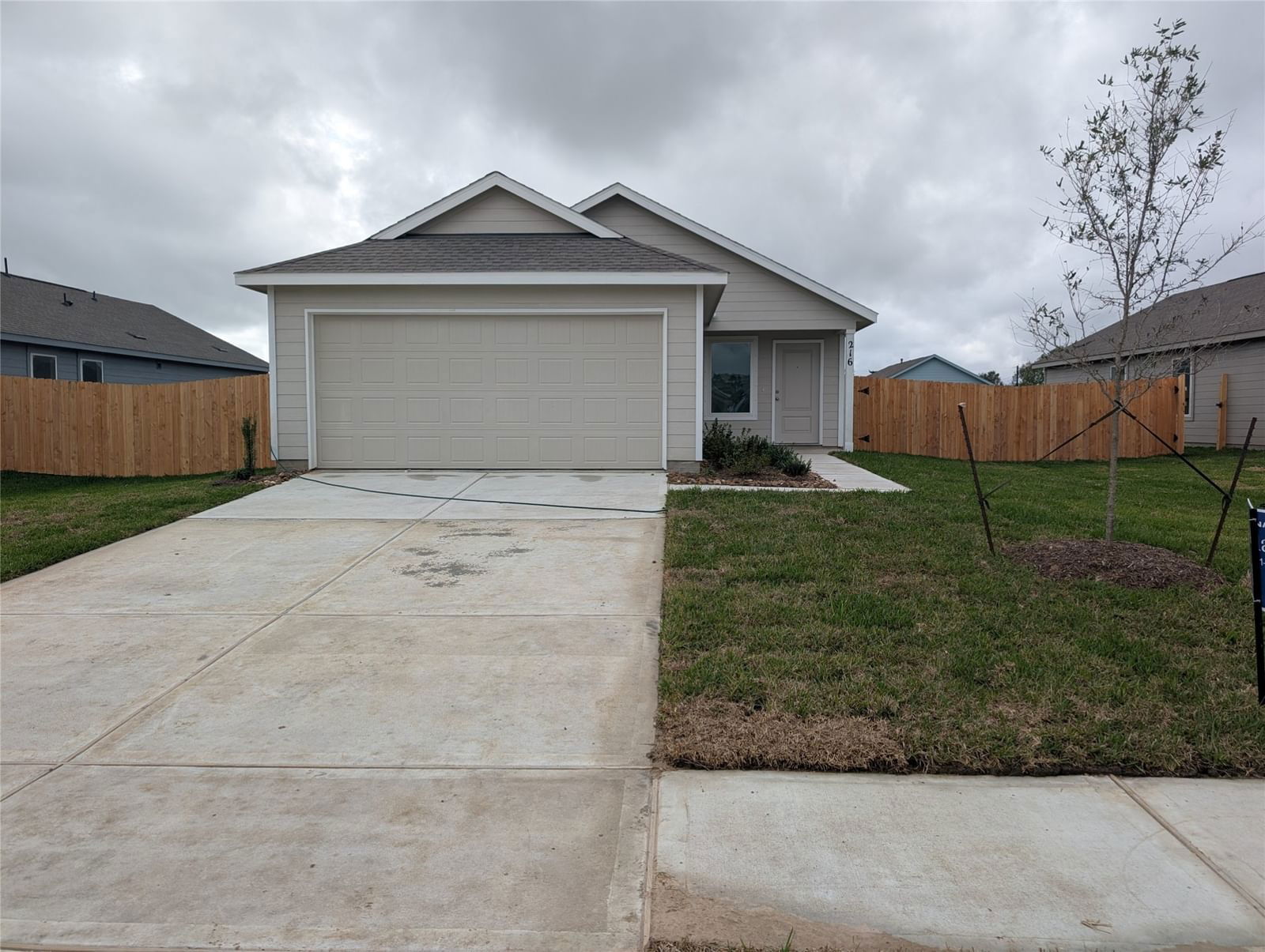 Real estate property located at 216 Dallas, Brazoria, Live Oak Ranch, Angleton, TX, US