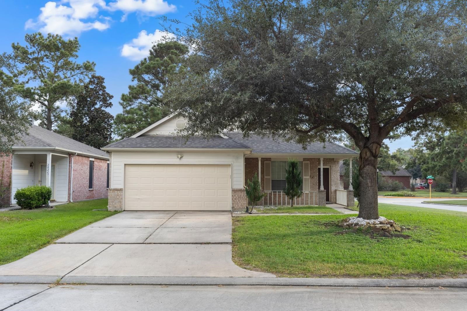 Real estate property located at 24327 Hyland Greens, Harris, Northwood Pines Sec 01, Spring, TX, US