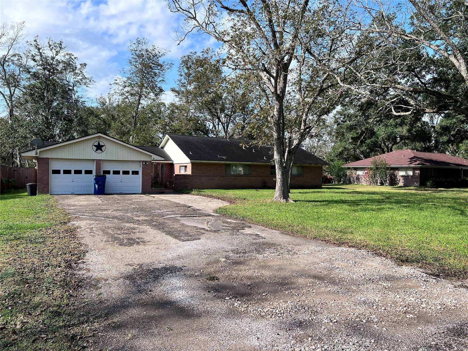 Real estate property located at 707 Maple, Brazoria, Meador Sweeny, Sweeny, TX, US