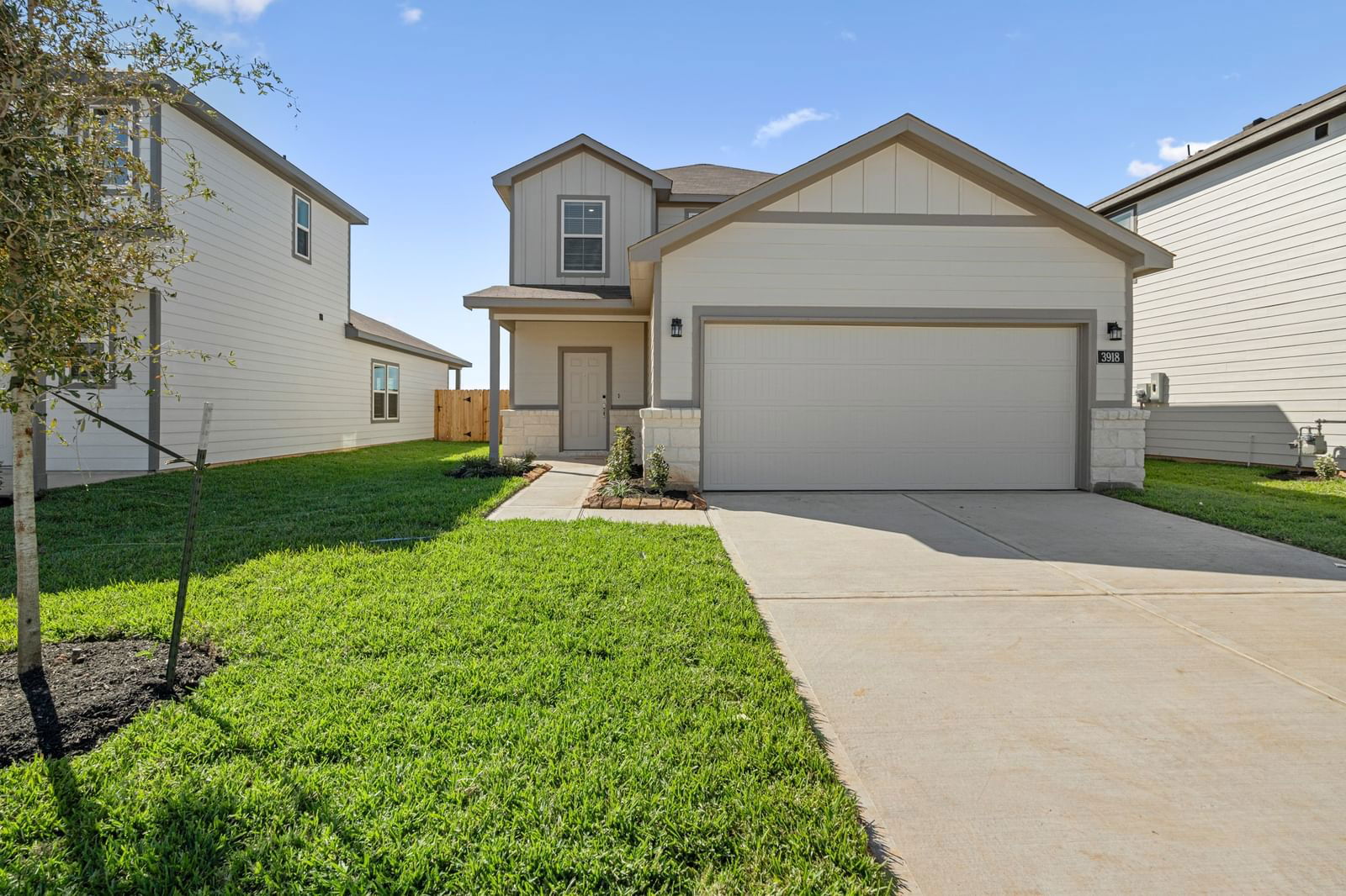 Real estate property located at 3918 Windy Whisper, Fort Bend, Laurel Farms, Brookshire, TX, US