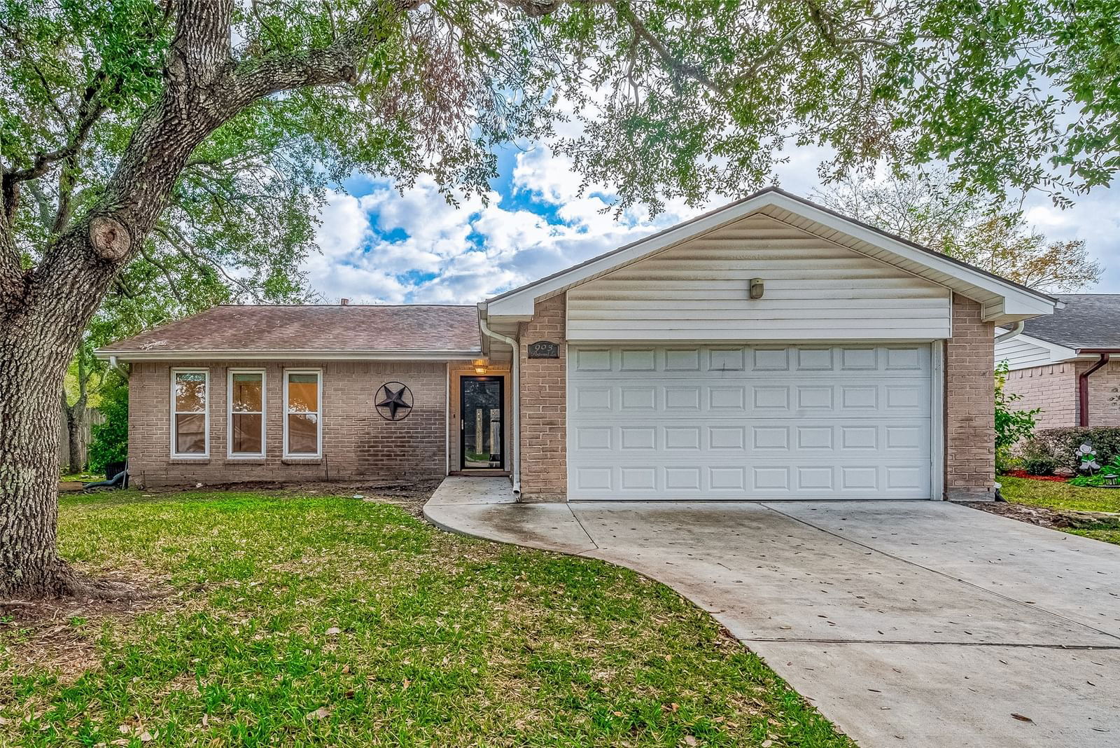 Real estate property located at 903 Postwood, Brazoria, Countryplace Sec 1, Pearland, TX, US