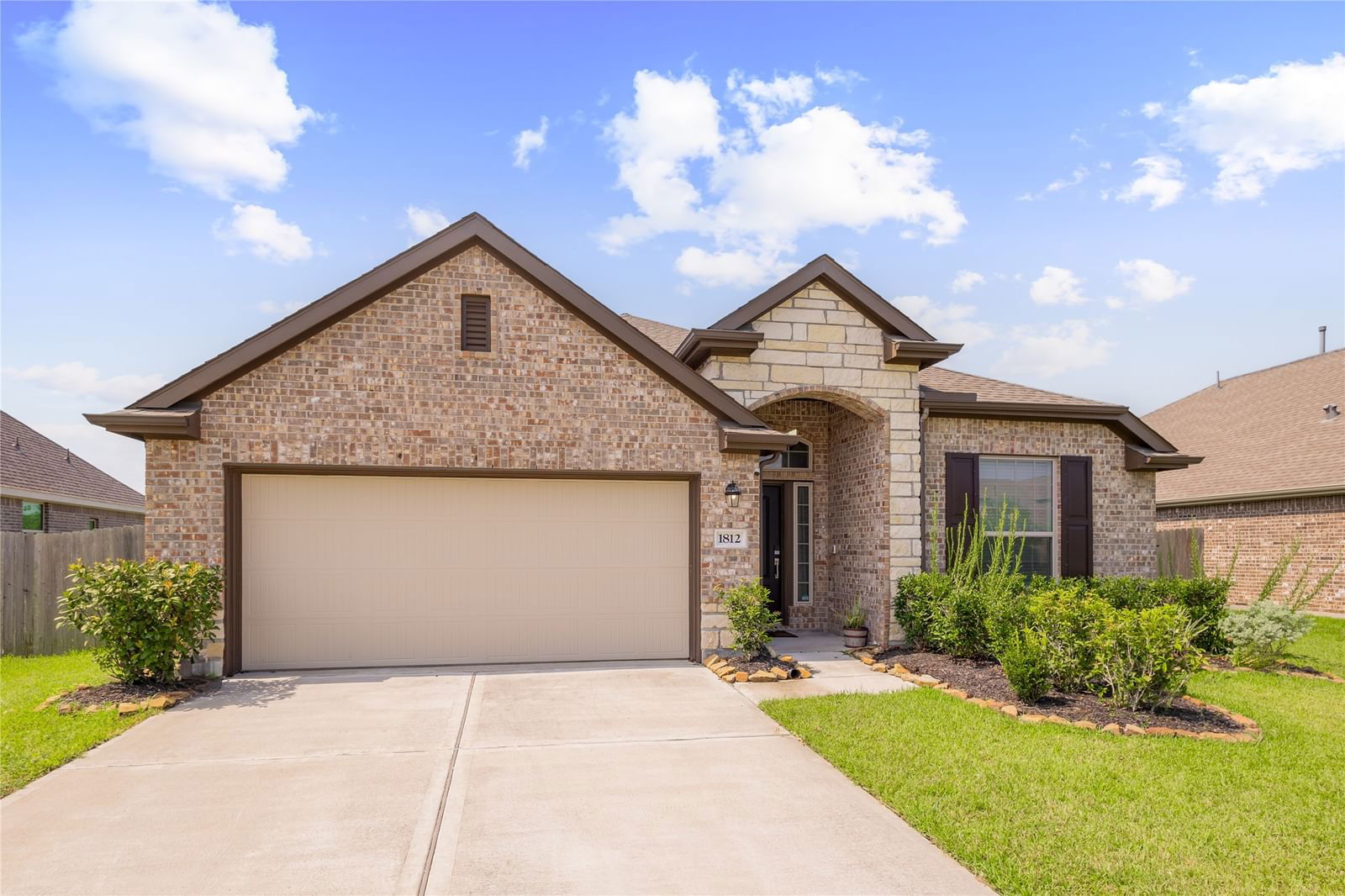 Real estate property located at 1812 Bright Way, Galveston, Bayou Lakes Sec 4, Dickinson, TX, US