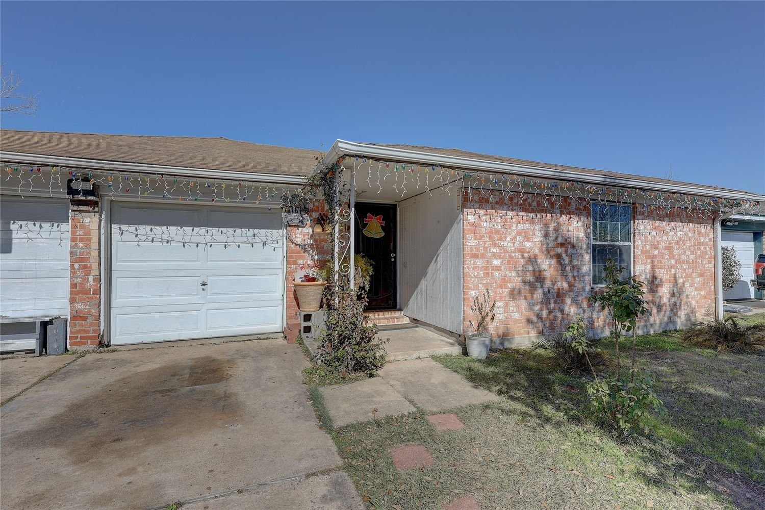 Real estate property located at 4826 Danfield, Harris, Briarwick Sec 03, Houston, TX, US