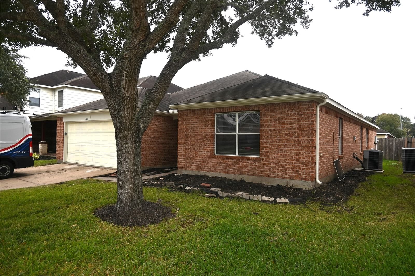 Real estate property located at 8506 Satinwood, Fort Bend, Southern Colony Sec 1, Rosharon, TX, US