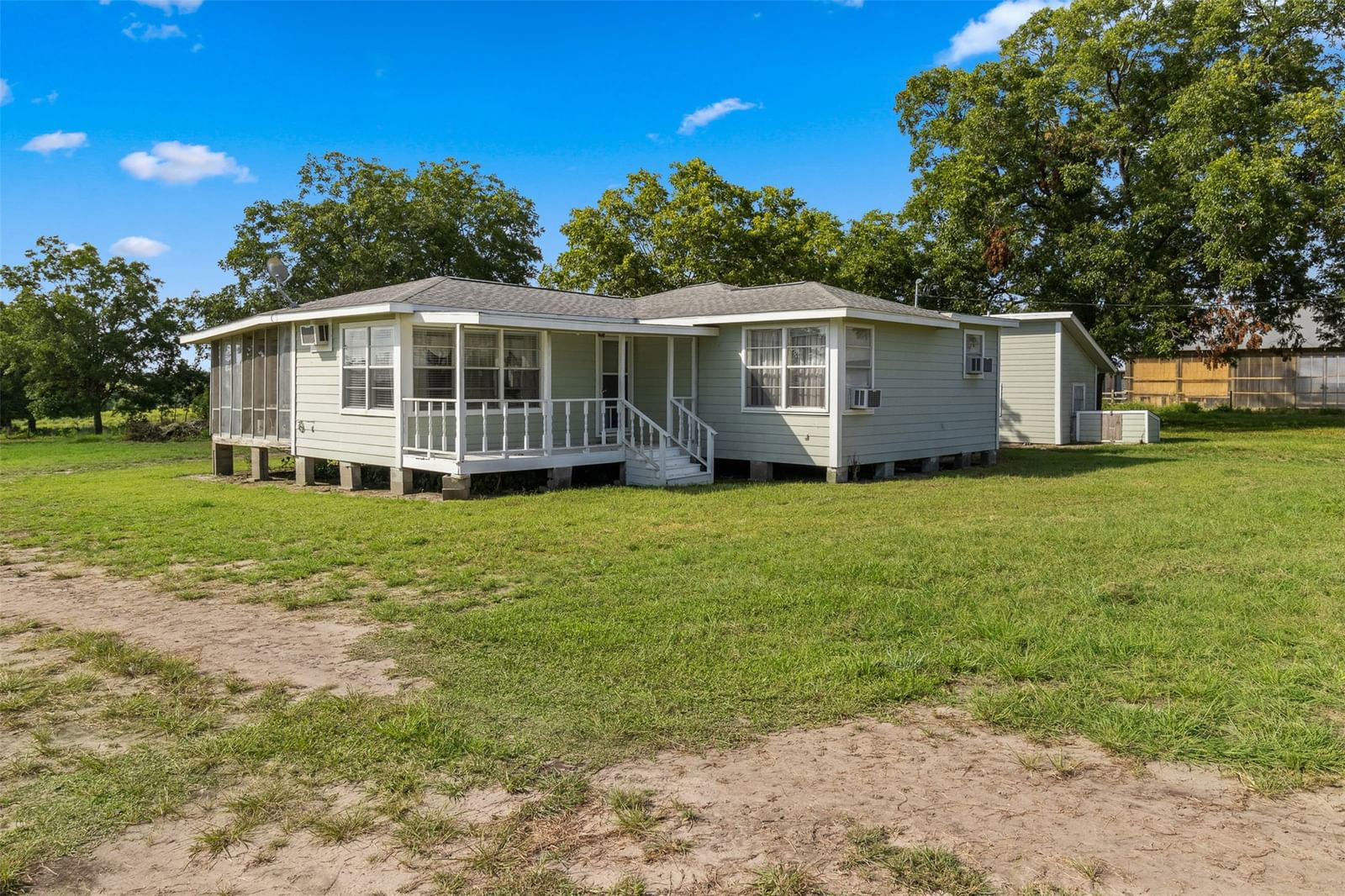 Real estate property located at 1619 State Highway 237, Fayette, James Winn League, Round Top, TX, US