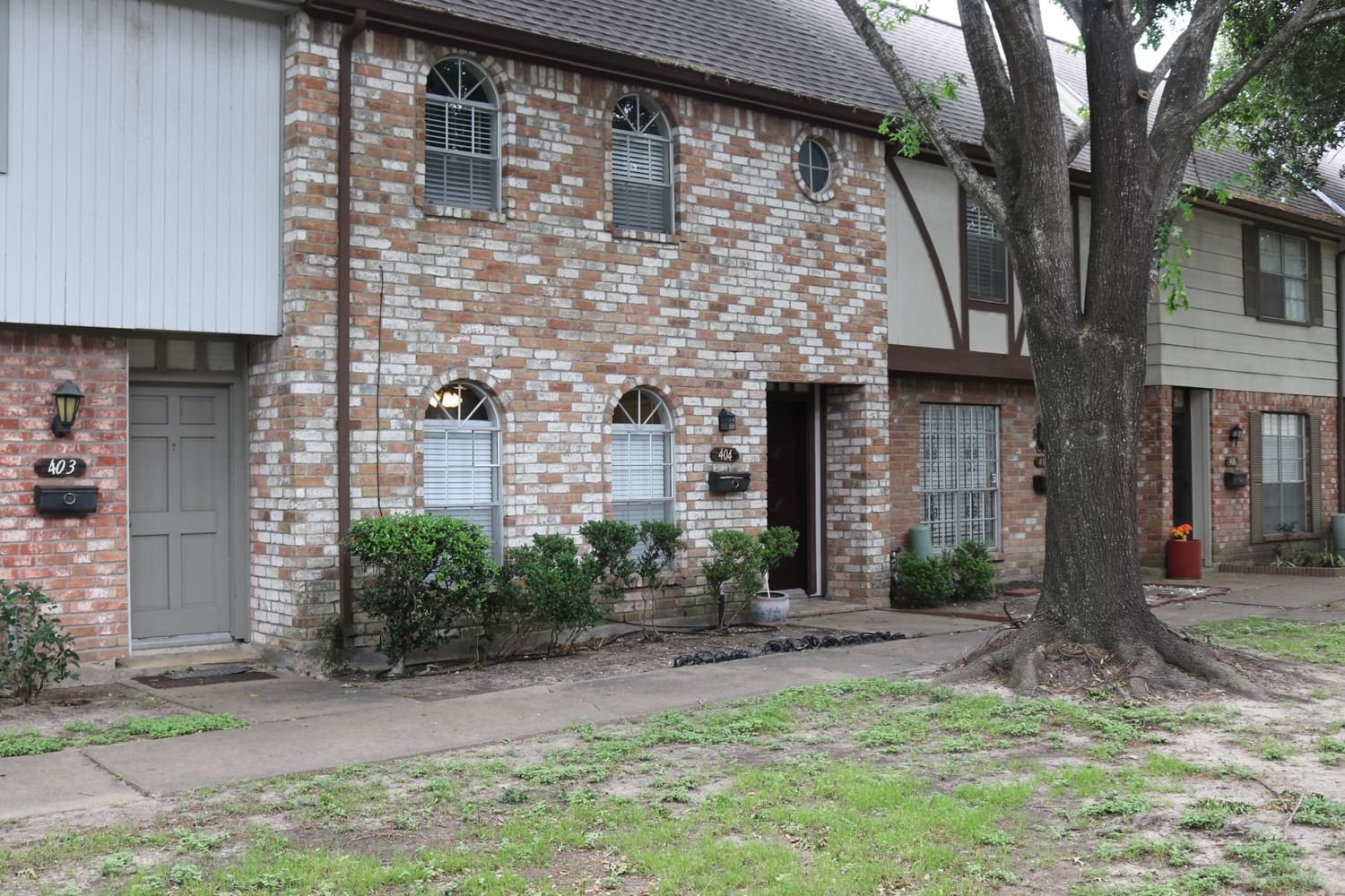 Real estate property located at 8101 Amelia #404D, Harris, Spenwick Village T/H Condo 01, Houston, TX, US