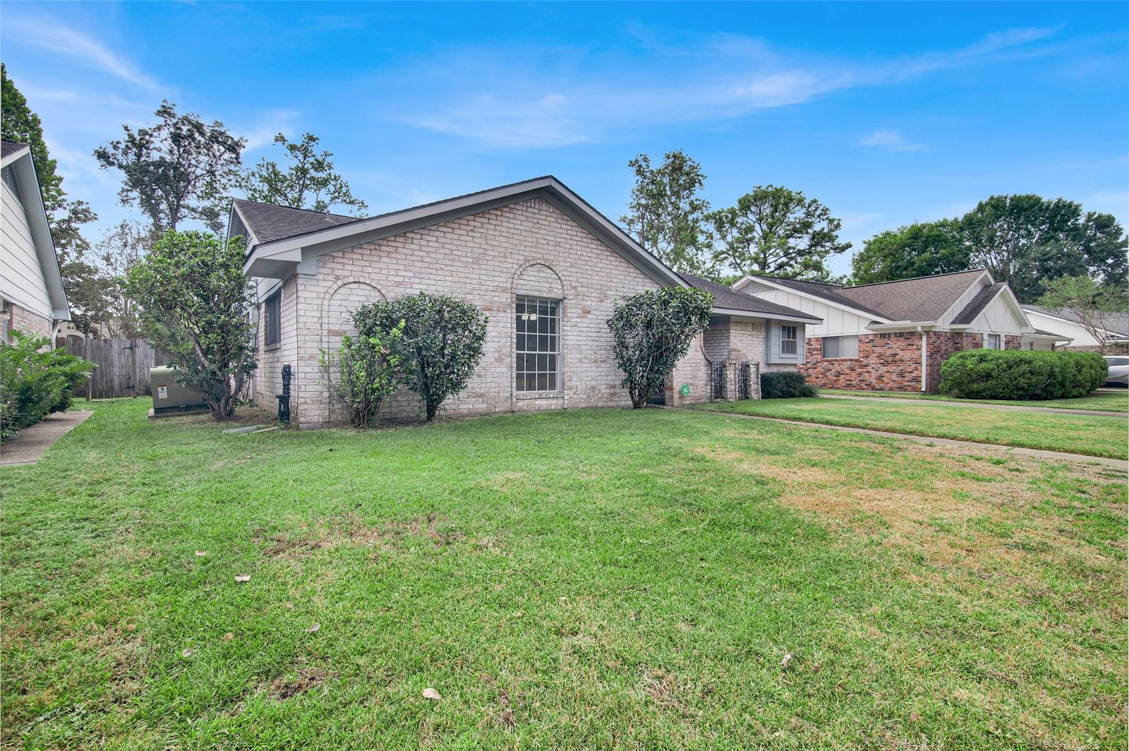 Real estate property located at 9703 Petersham, Harris, Glenshire Sec 01, Houston, TX, US