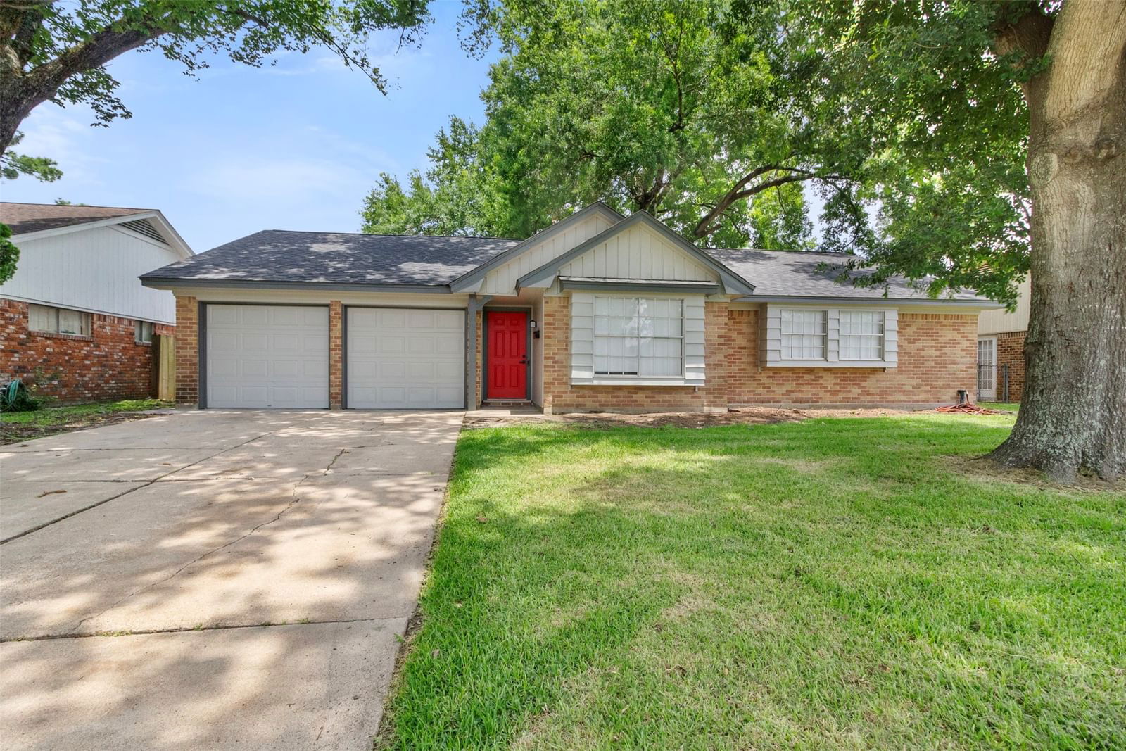 Real estate property located at 8319 Springtime, Harris, Gulf Mdws Sec 02, Houston, TX, US