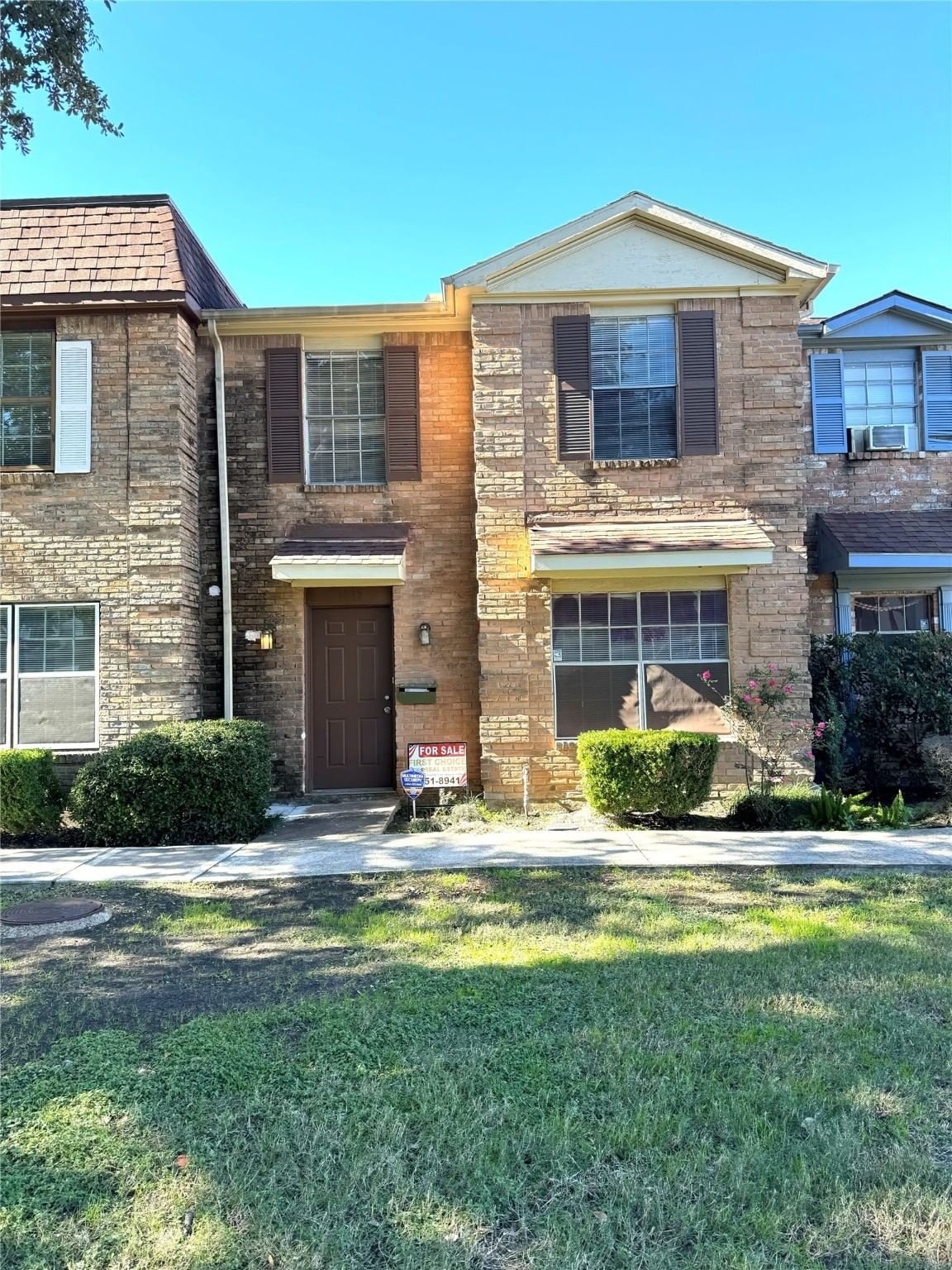 Real estate property located at 1035 Willow Oaks, Harris, Willow Oaks T/H R/P, Pasadena, TX, US