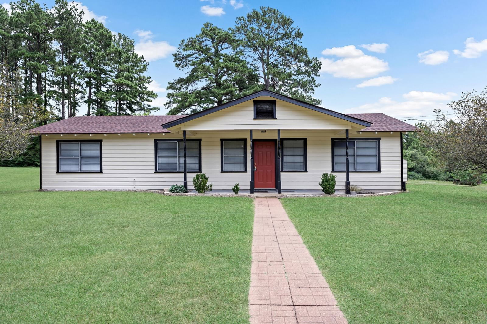 Real estate property located at 804 Pitzer, Tyler, Ogden Add, Colmesneil, TX, US