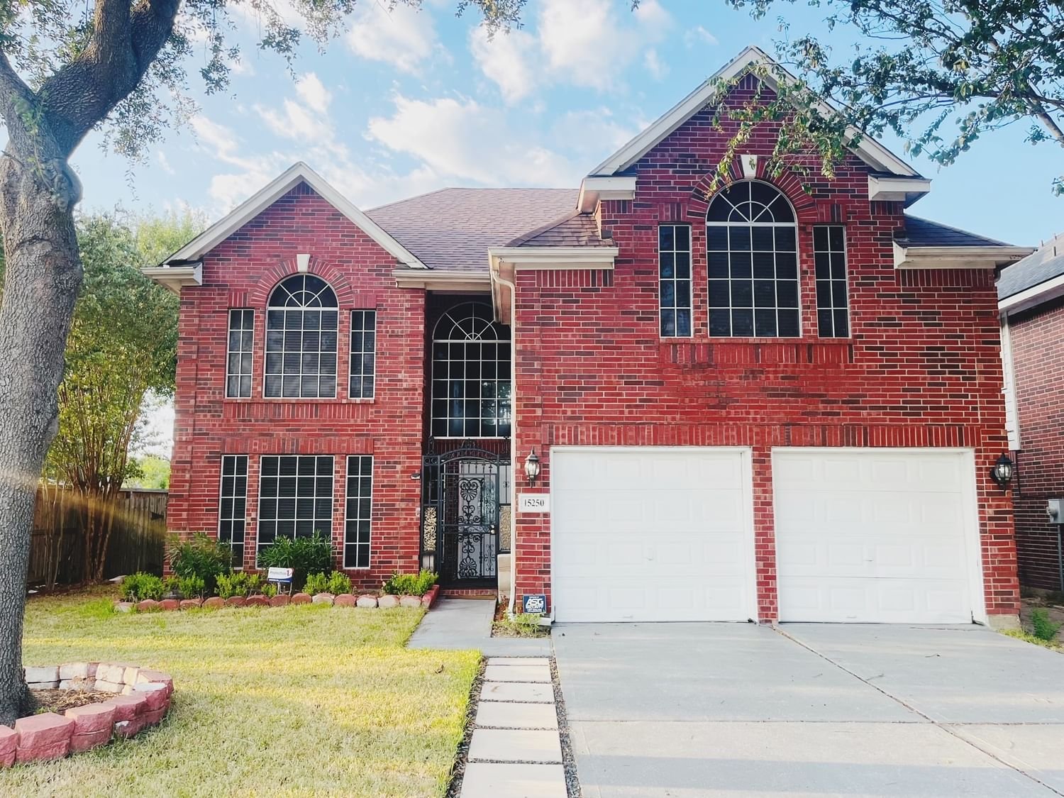 Real estate property located at 15250 Delbarton Dr, Fort Bend, Houston, TX, US