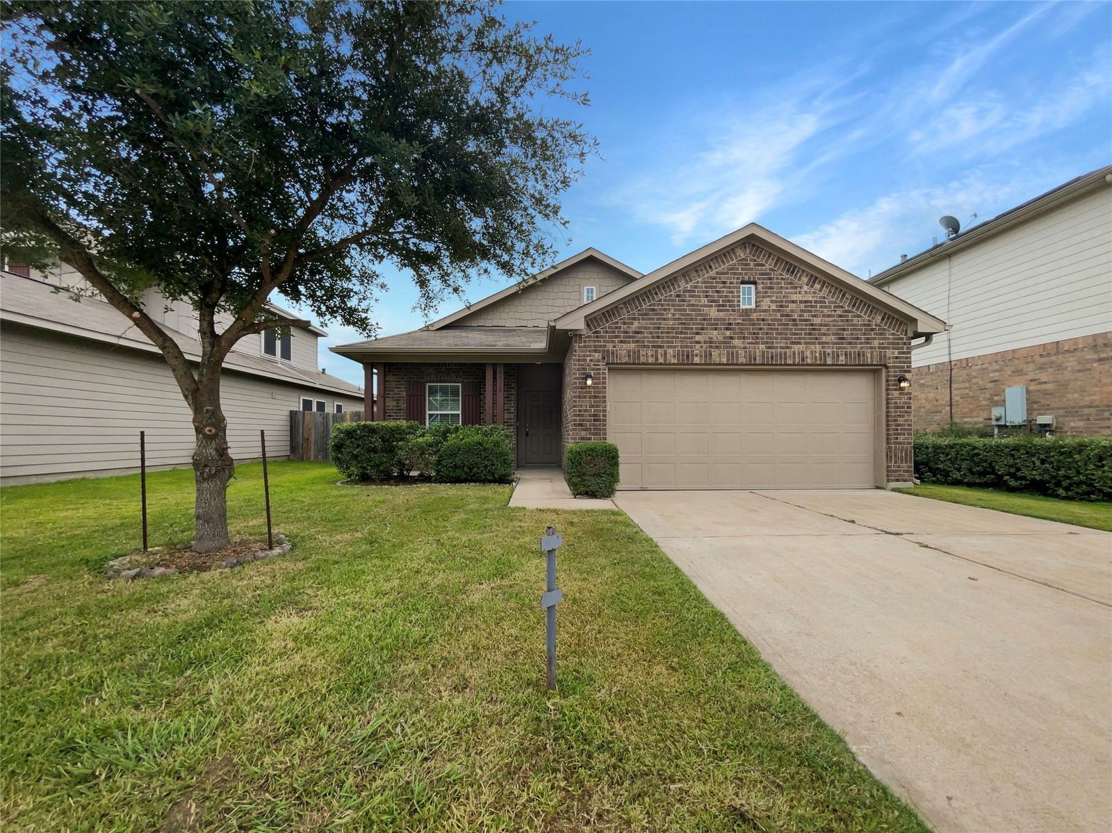 Real estate property located at 6918 Hazelnut, Harris, Baytown, TX, US