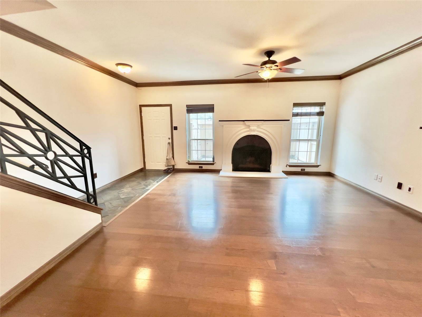 Real estate property located at 3018 Holly Hall #3018, Harris, Holly Hall T/H Condo, Houston, TX, US