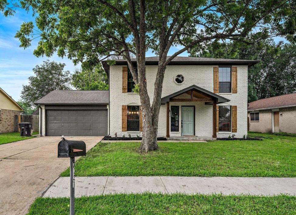 Real estate property located at 7031 Laughlin, Fort Bend, Briargate Sec 6, Houston, TX, US
